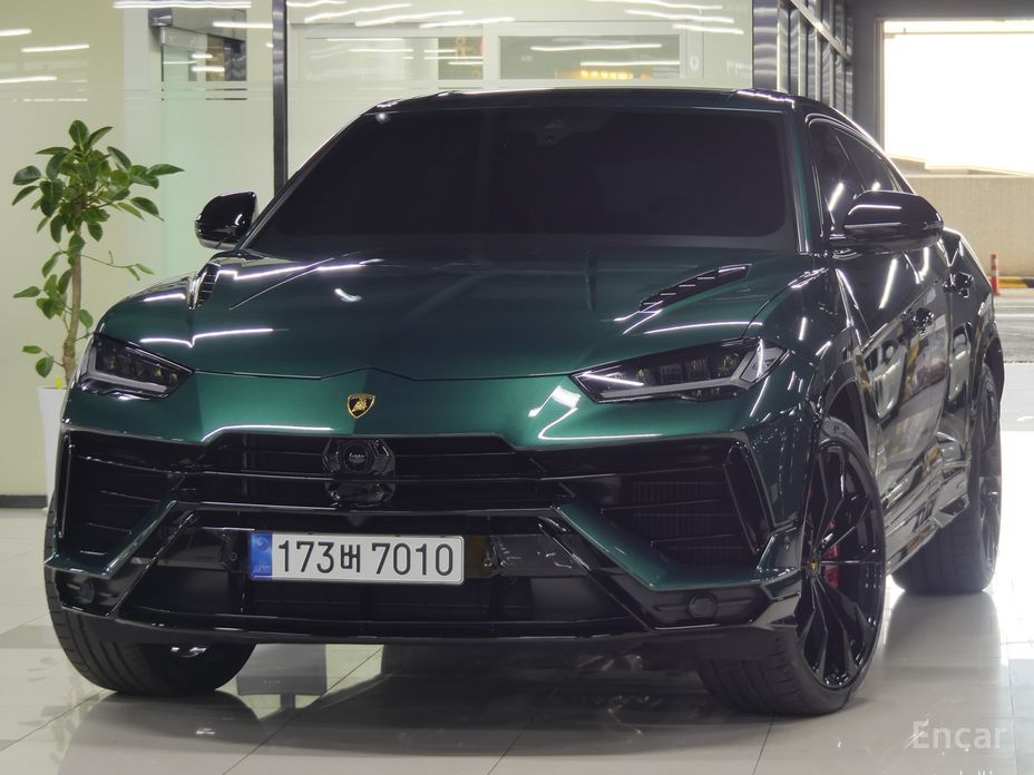 2024 Lamborghini Urus I Рестайлинг 4.0 V8 S с пробегом 6 500 км