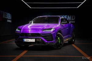 2022 Lamborghini Urus I Рестайлинг 4.0 V8 с пробегом 9 500 км