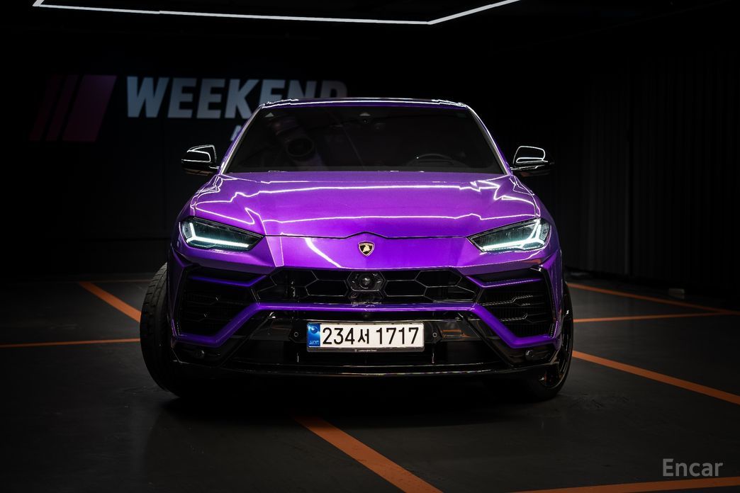 2022 Lamborghini Urus I Рестайлинг 4.0 V8 с пробегом 9 500 км