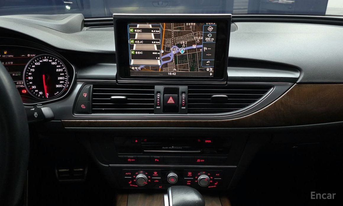 2015 Audi A6 IV (C7) Рестайлинг 35 TDI Dynamic C7 с пробегом 127 745 км