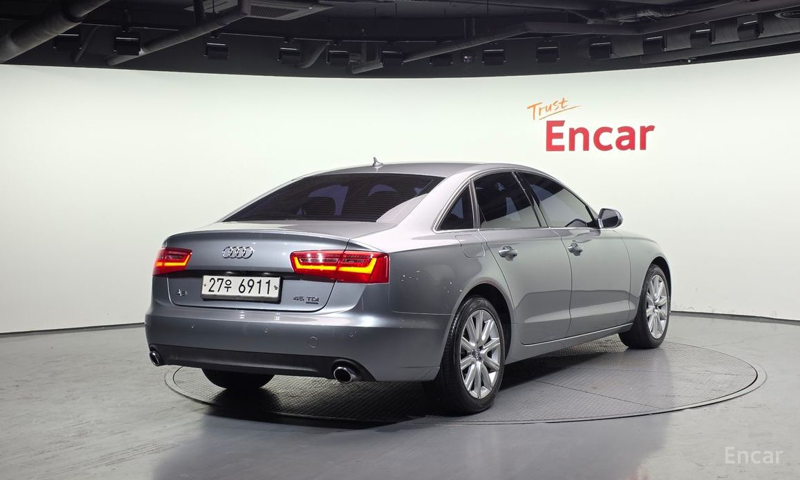 2015 Audi A6 IV (C7) Рестайлинг 45 TDI Quattro C7 с пробегом 120 203 км