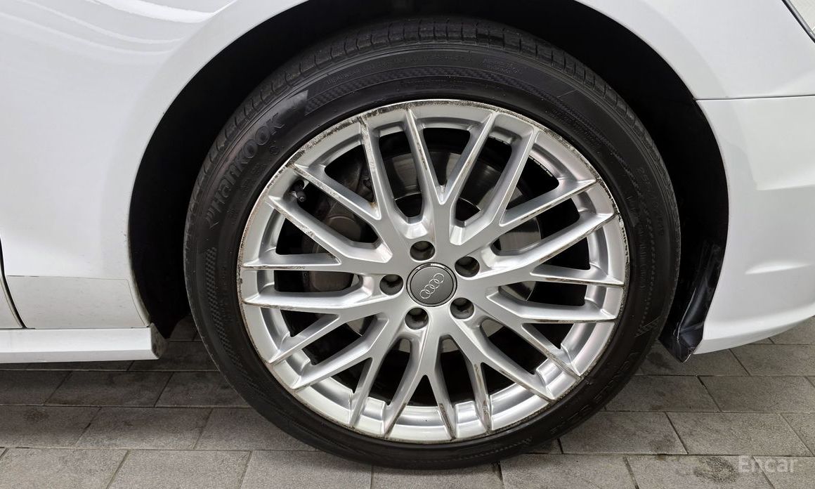 2015 Audi A6 IV (C7) Рестайлинг 40 TDI Quattro Premium C7 с пробегом 141 490 км
