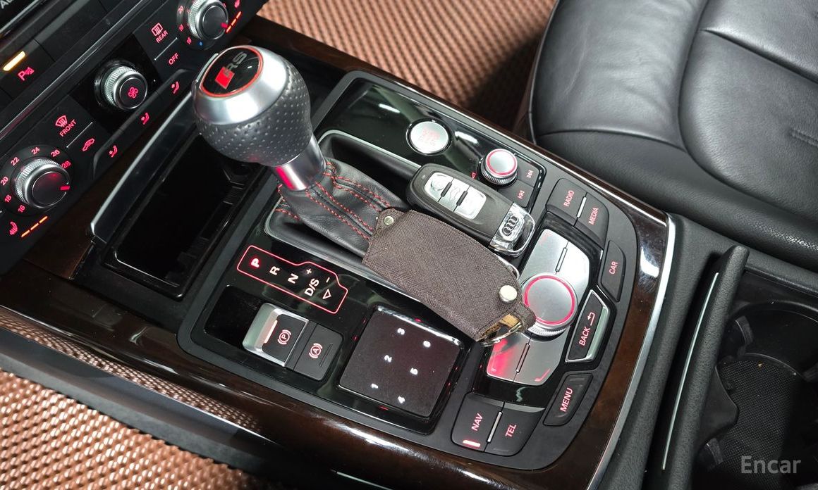 2015 Audi A6 IV (C7) Рестайлинг 45 TDI Quattro C7 с пробегом 132 560 км