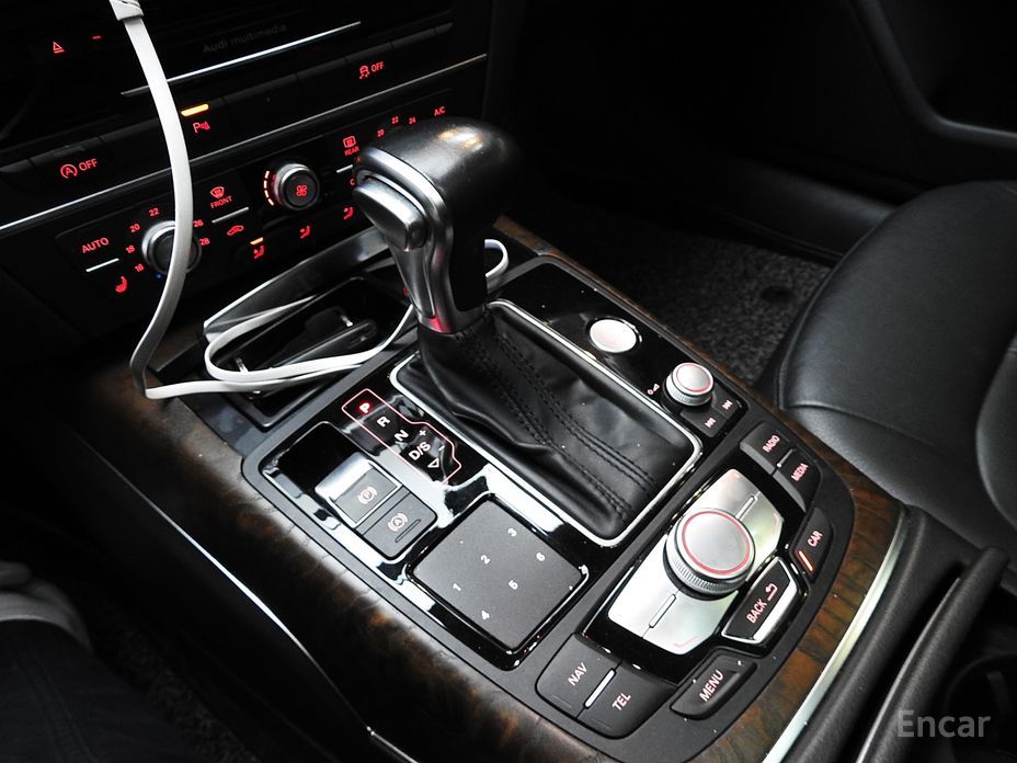 2015 Audi A6 IV (C7) Рестайлинг 35 TDI Dynamic C7 с пробегом 103 649 км