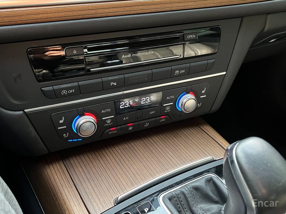 2015 Audi A6 IV (C7) Рестайлинг 40 TDI Quattro Premium C7 с пробегом 115 650 км
