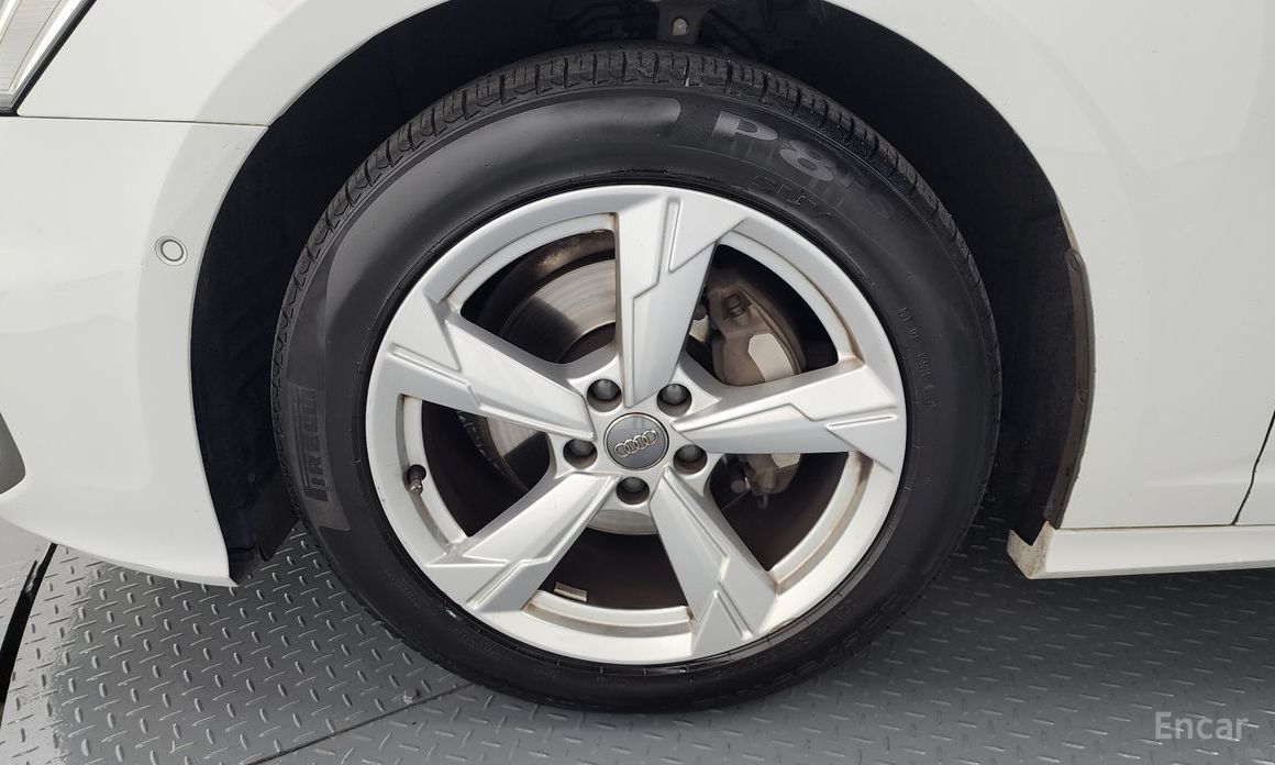 2021 Audi A6 V (C8) 40 TDI с пробегом 75 198 км