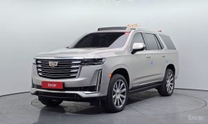 2022 Cadillac Escalade V 6.2 Premium Luxury Platinum с пробегом 77 336 км