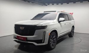 2023 Cadillac Escalade V 6.2 ESV ESV Sports Platinum с пробегом 11 775 км