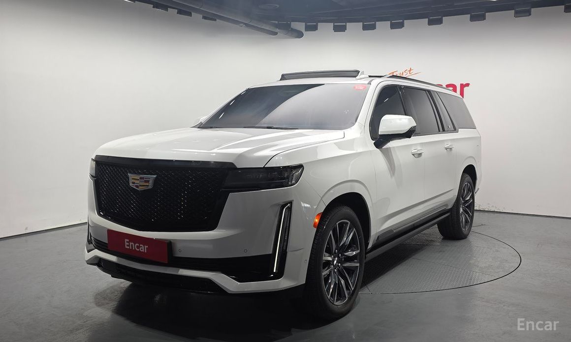 2023 Cadillac Escalade V 6.2 ESV ESV Sports Platinum с пробегом 11 775 км