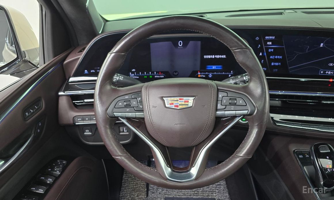 2022 Cadillac Escalade V 6.2 Premium Luxury Platinum с пробегом 77 336 км
