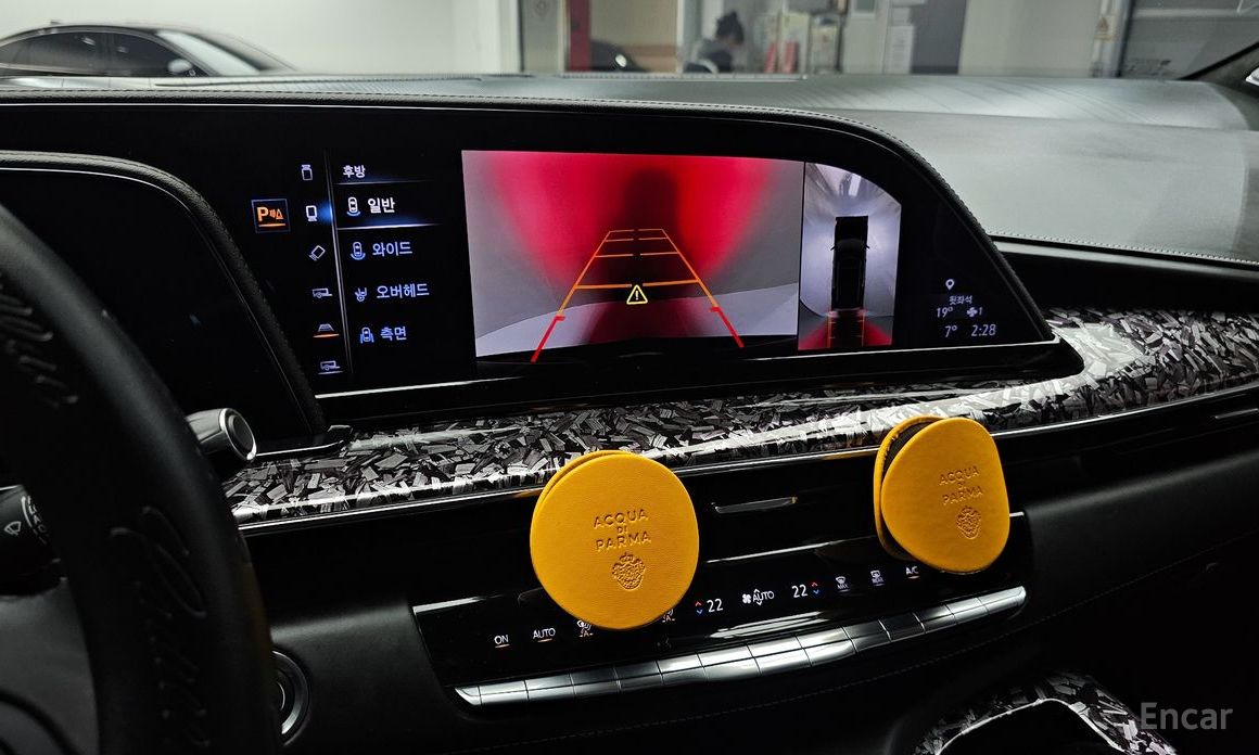 2022 Cadillac Escalade V 6.2 Sports Platinum с пробегом 27 583 км
