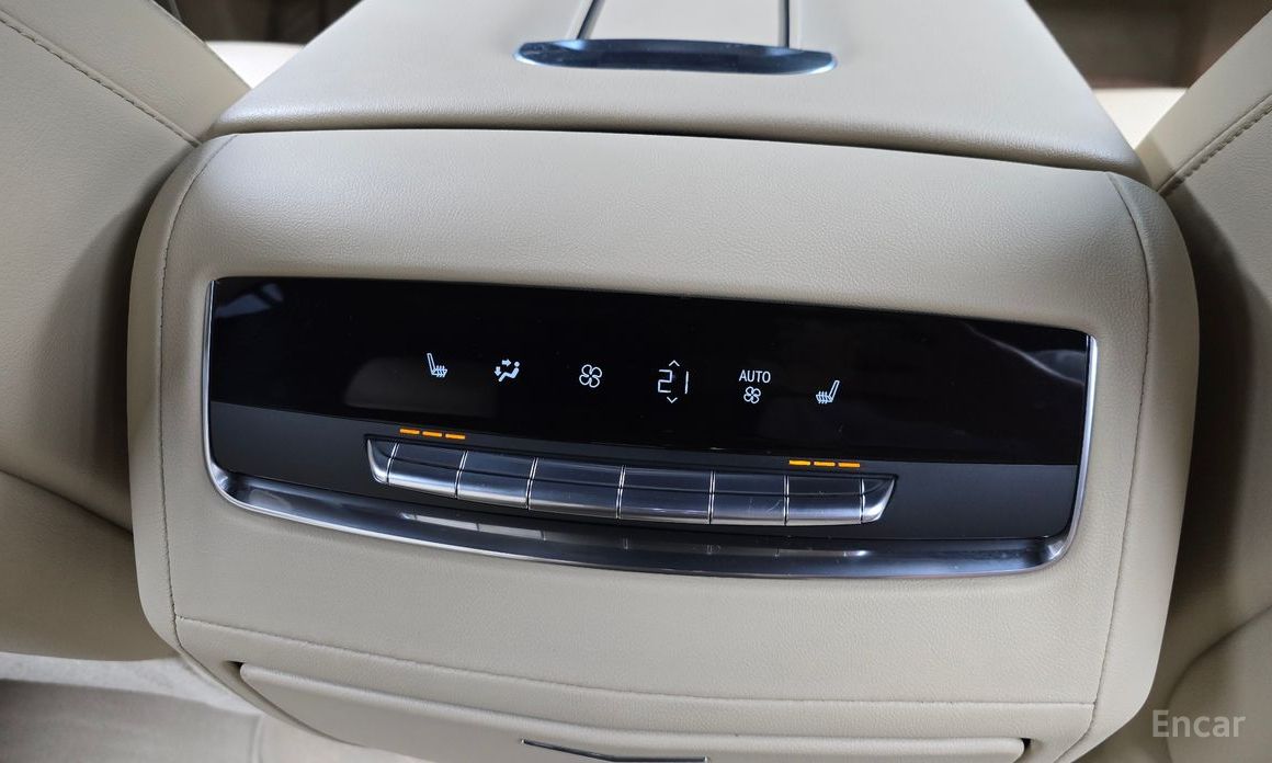 2021 Cadillac Escalade V 6.2 ESV ESV Sports Platinum с пробегом 74 400 км