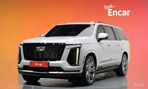 2025 Cadillac Escalade V 6.2 ESV ESV Sports Platinum с пробегом 3 995 км