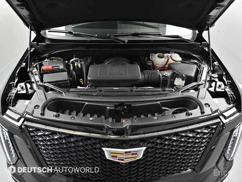 2025 Cadillac Escalade V 6.2 ESV ESV Sports Platinum с пробегом 3 935 км
