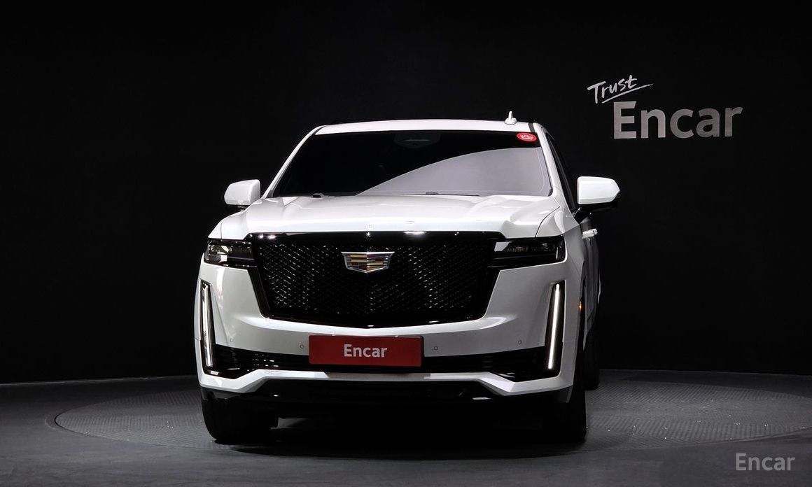 2023 Cadillac Escalade V 6.2 ESV ESV Sports Platinum с пробегом 33 678 км