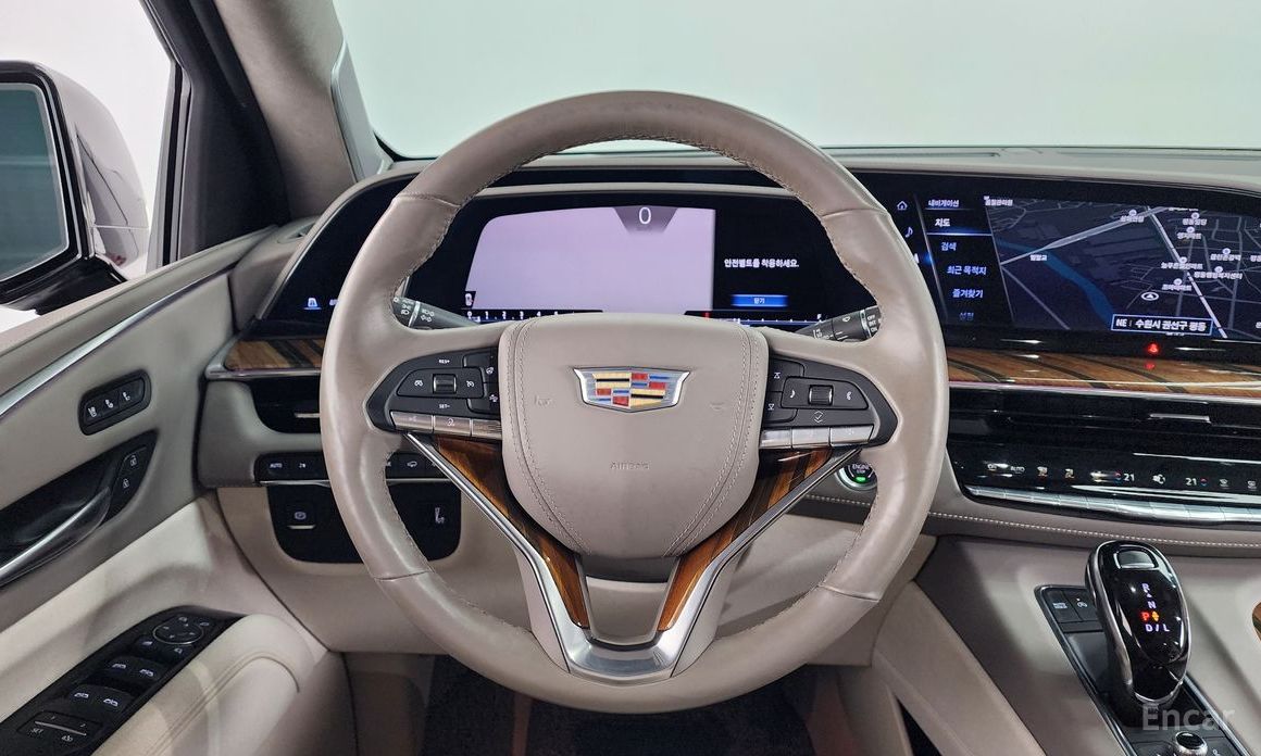 2022 Cadillac Escalade V 6.2 ESV ESV Premium Luxury Platinum с пробегом 62 878 км