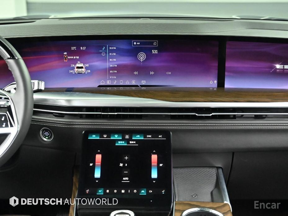 2025 Cadillac Escalade V 6.2 ESV ESV Sports Platinum с пробегом 3 935 км