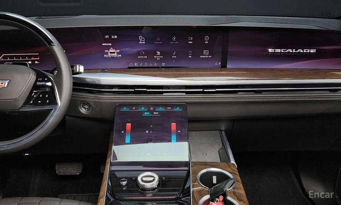 2025 Cadillac Escalade V 6.2 ESV ESV Sports Platinum с пробегом 11 104 км