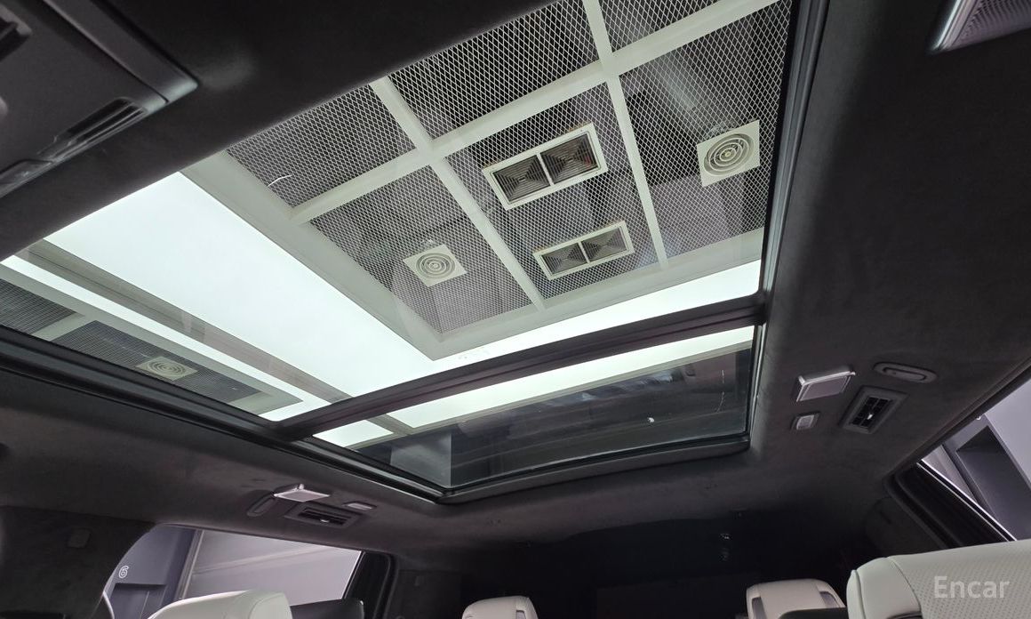 2025 Cadillac Escalade V 6.2 ESV ESV Sports Platinum с пробегом 3 995 км