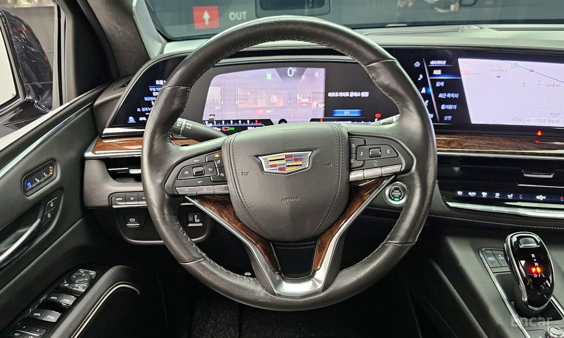 2022 Cadillac Escalade V 6.2 ESV ESV Premium Luxury Platinum с пробегом 57 709 км