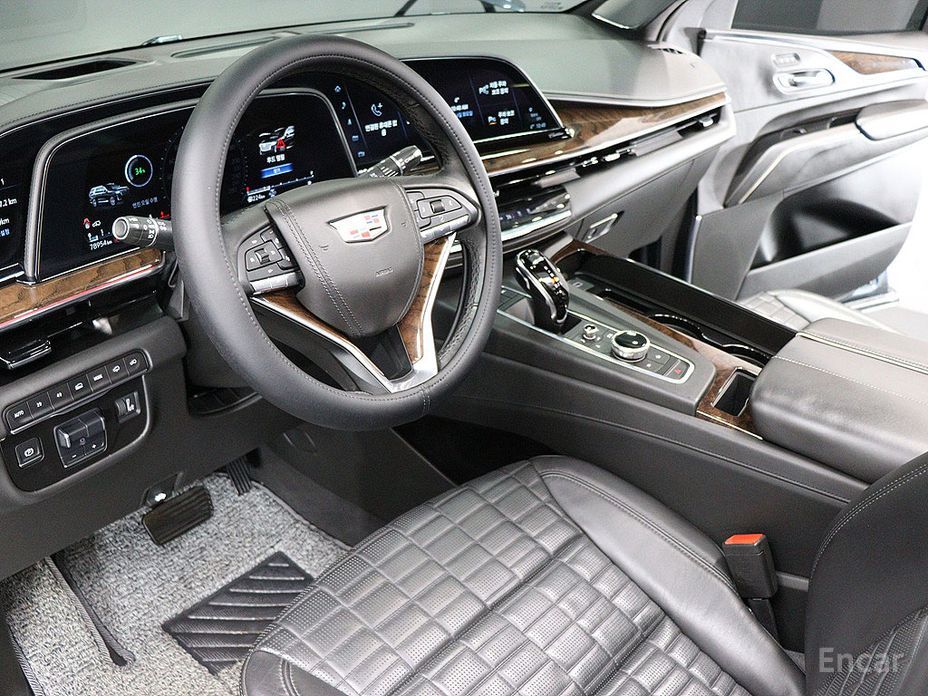 2021 Cadillac Escalade V 6.2 ESV ESV Sports Platinum с пробегом 78 953 км