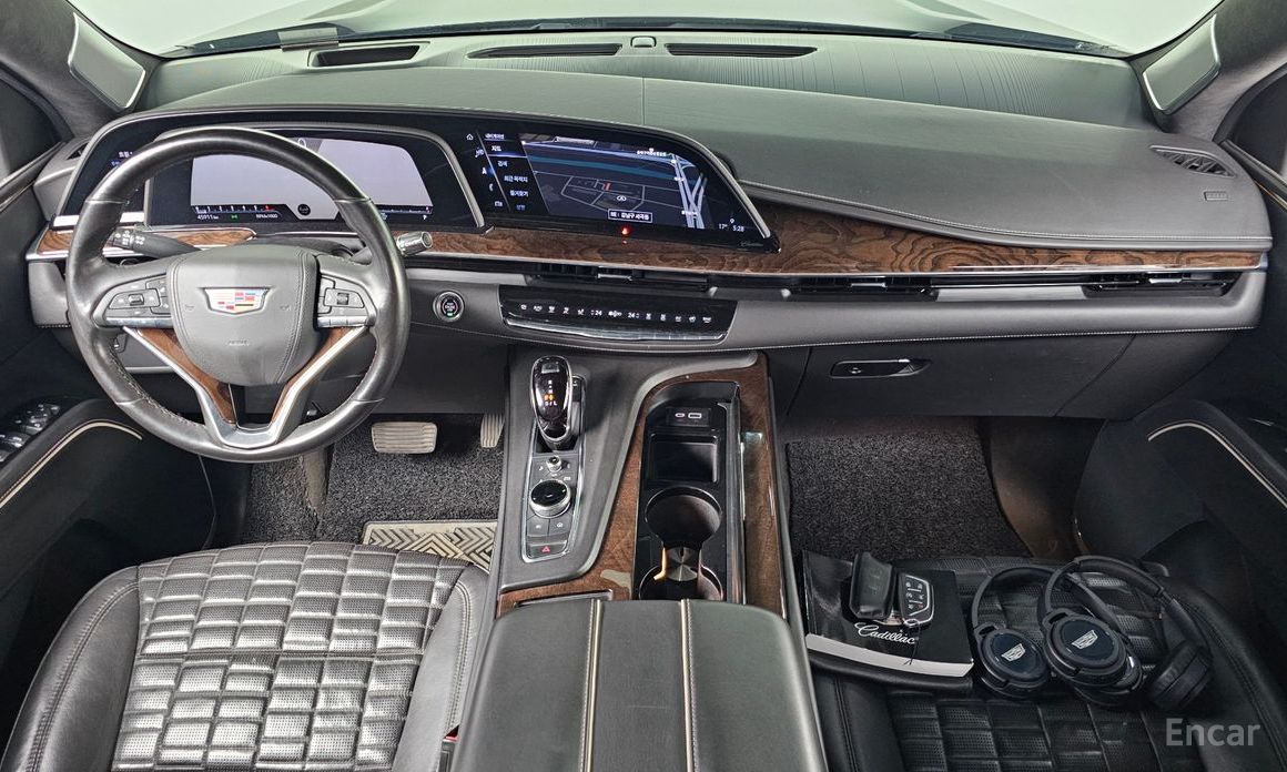 2022 Cadillac Escalade V 6.2 ESV ESV Premium Luxury Platinum с пробегом 45 911 км