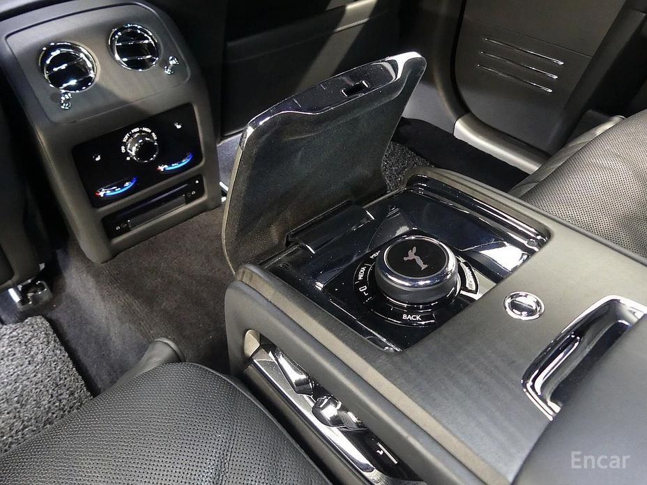 2021 Rolls-Royce Ghost II 6.7 EWB V12 с пробегом 96 000 км