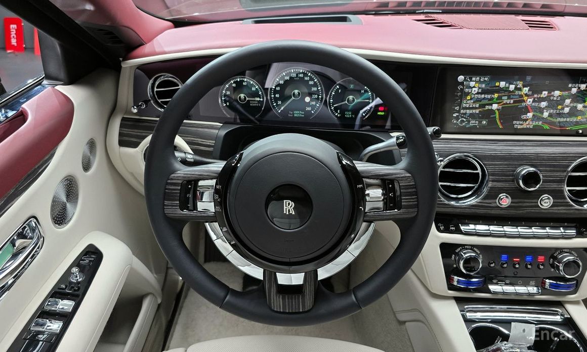 2023 Rolls-Royce Ghost II 6.7 V12 с пробегом 8 253 км