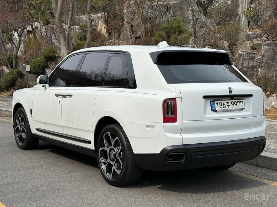 2023 Rolls-Royce Cullinan I 6.7 V12 Black Badge с пробегом 8 150 км