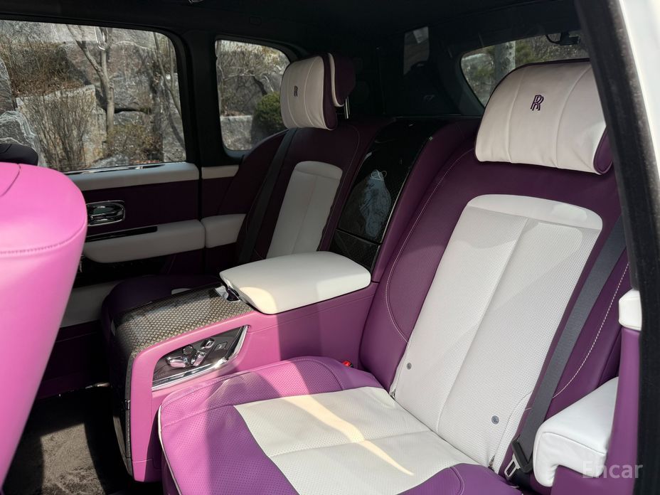 2023 Rolls-Royce Cullinan I 6.7 V12 Black Badge с пробегом 8 150 км