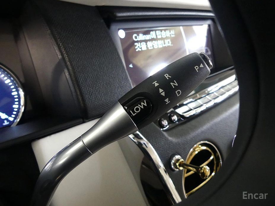 2023 Rolls-Royce Cullinan I 6.7 V12 с пробегом 9 200 км