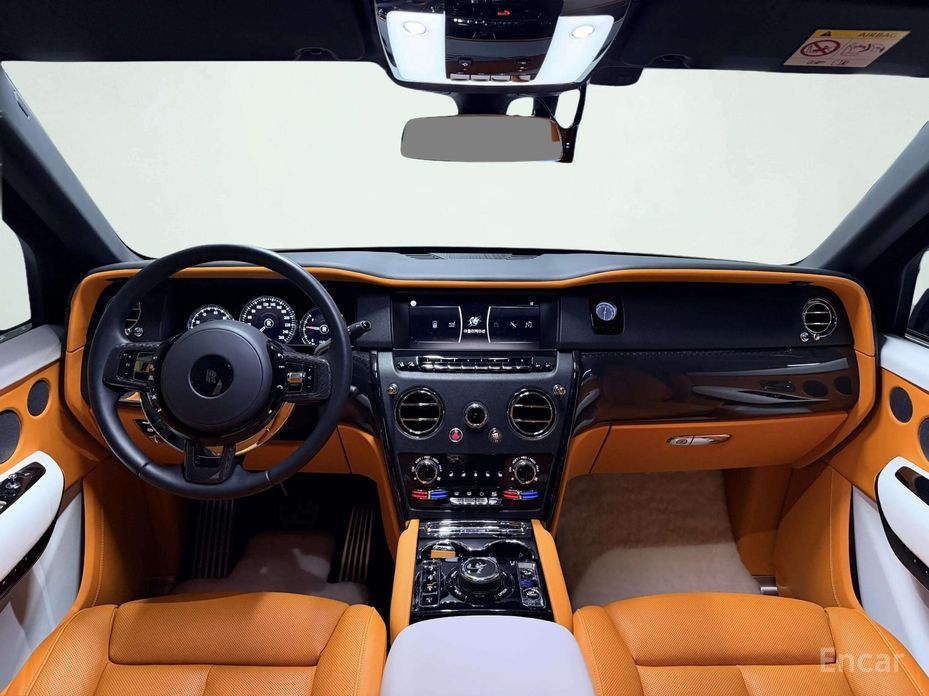 2022 Rolls-Royce Cullinan I 6.7 V12 Black Badge с пробегом 20 223 км