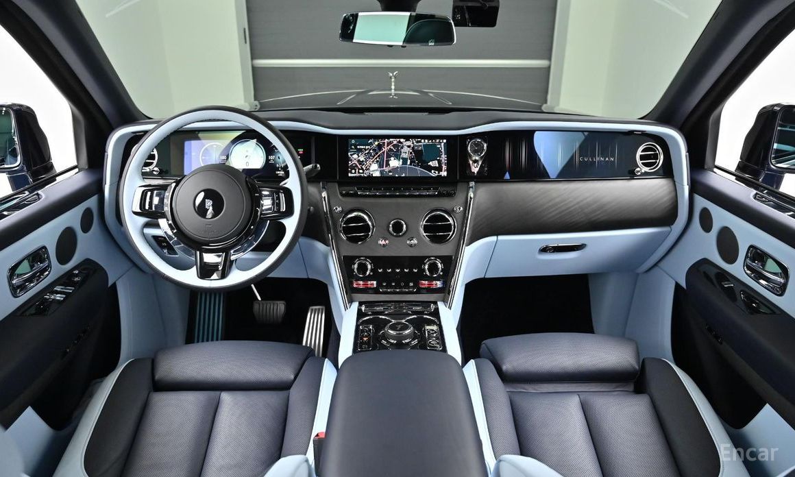 2025 Rolls-Royce Cullinan I 6.7 V12 с пробегом 1 382 км