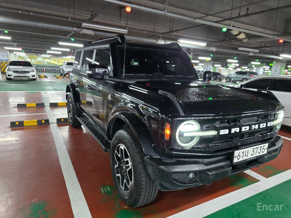 2022 Ford Bronco VI 2.7 Outer Banks с пробегом 52 137 км