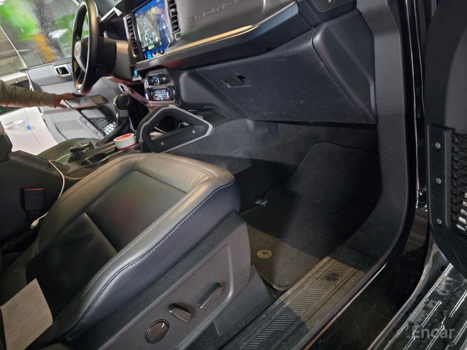 2022 Ford Bronco VI 2.7 Outer Banks с пробегом 52 137 км