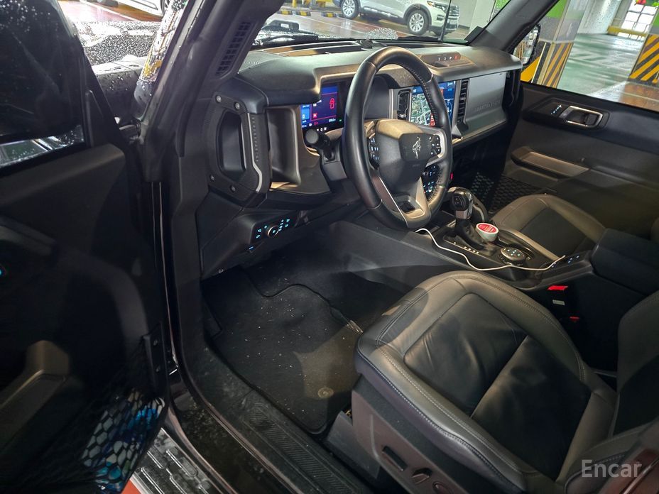 2022 Ford Bronco VI 2.7 Outer Banks с пробегом 52 137 км