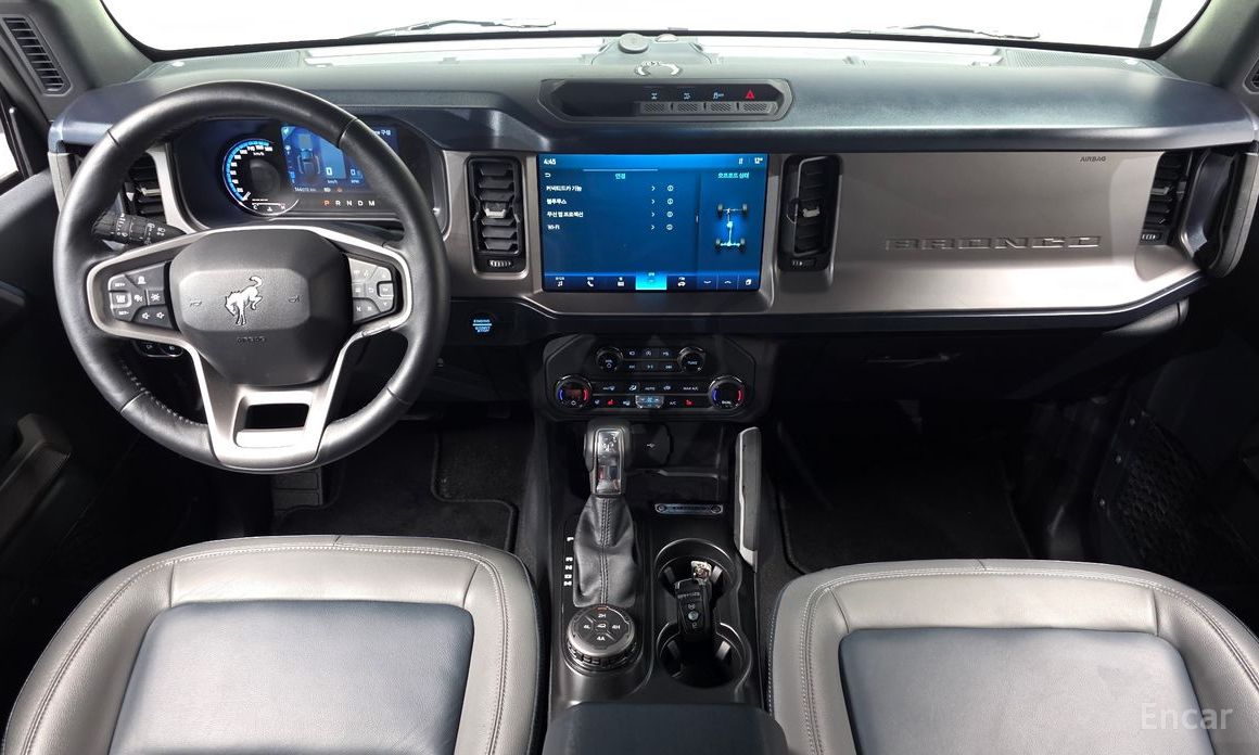 2023 Ford Bronco VI 2.7 Outer Banks с пробегом 44 982 км
