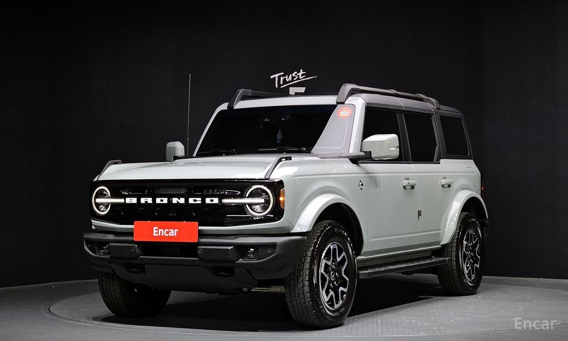 2022 Ford Bronco VI 2.7 Outer Banks с пробегом 22 827 км