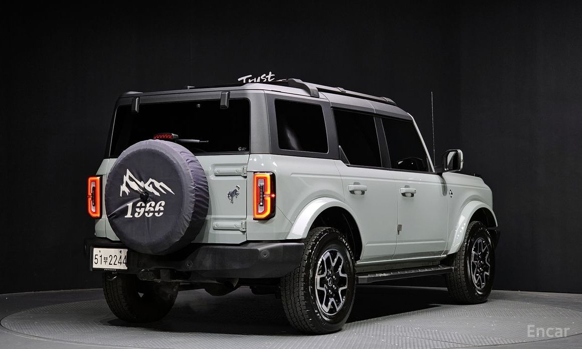 2022 Ford Bronco VI 2.7 Outer Banks с пробегом 22 827 км