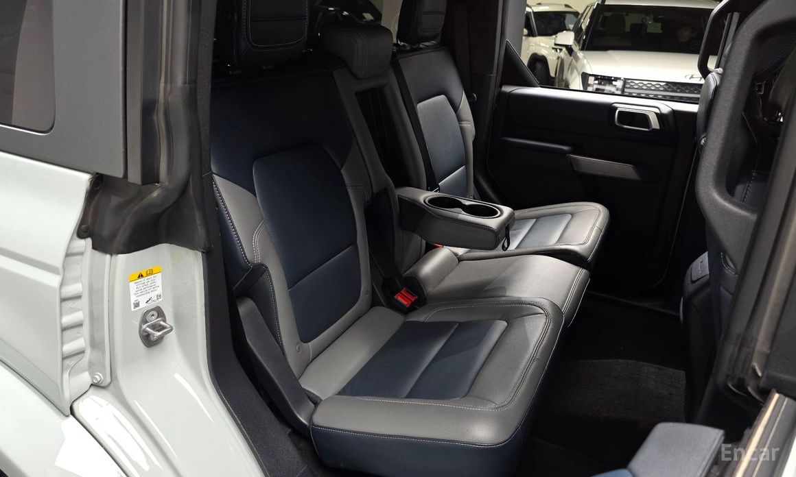 2023 Ford Bronco VI 2.7 Outer Banks с пробегом 44 982 км
