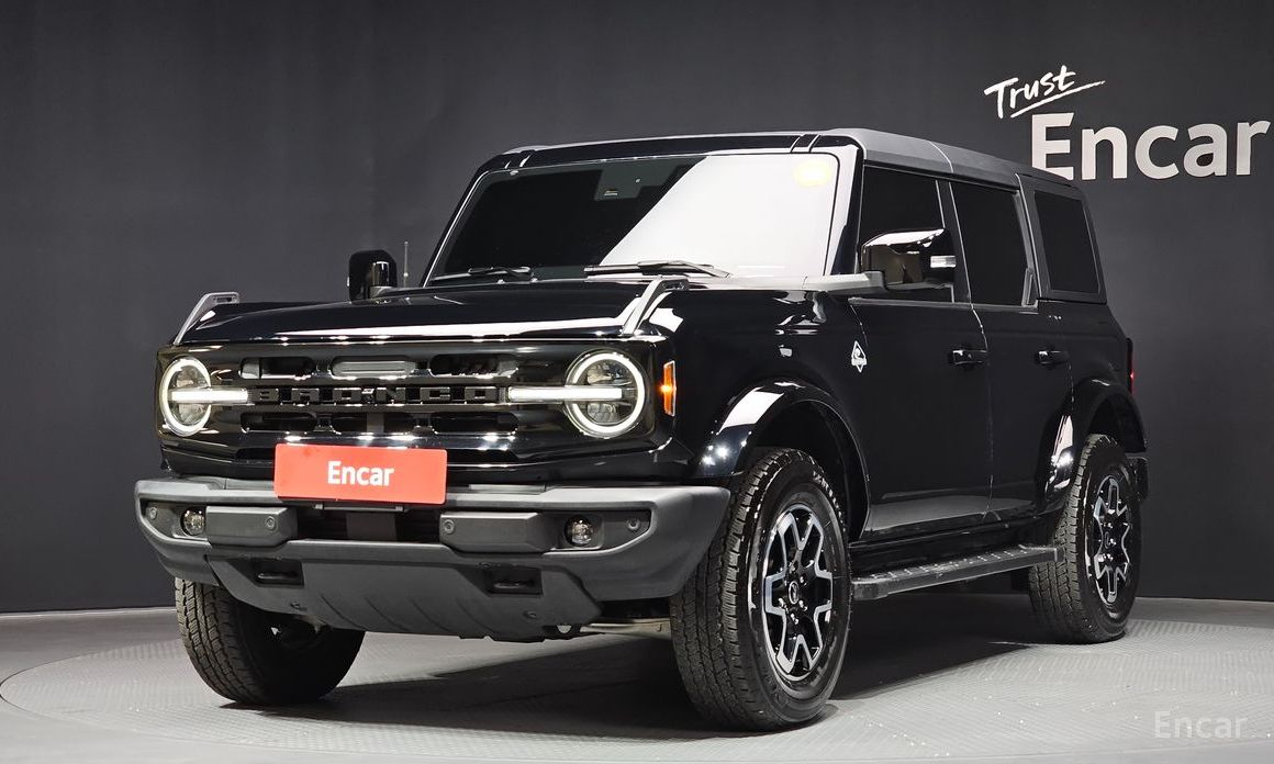 2024 Ford Bronco VI 2.3 Outer Banks с пробегом 25 302 км