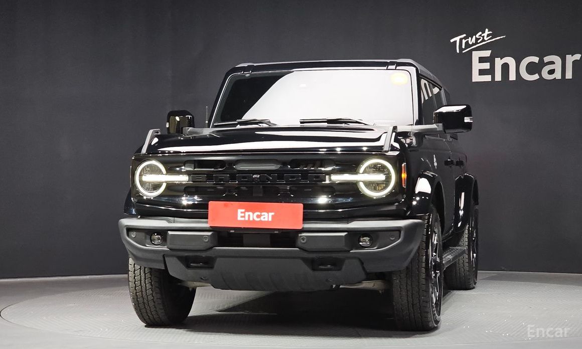 2024 Ford Bronco VI 2.3 Outer Banks с пробегом 25 302 км