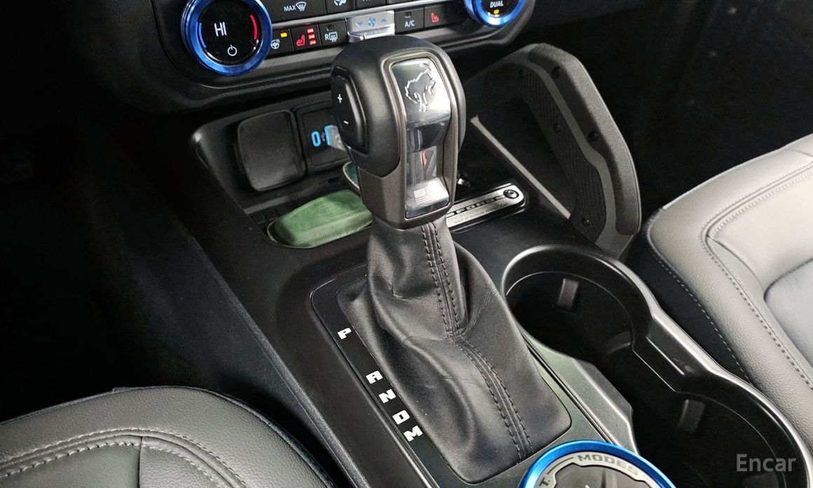 2024 Ford Bronco VI 2.3 Outer Banks с пробегом 25 302 км