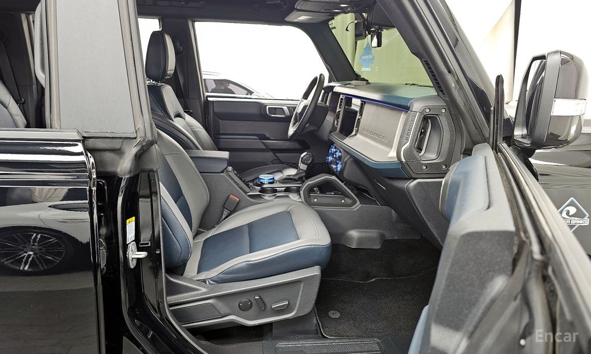 2024 Ford Bronco VI 2.3 Outer Banks с пробегом 25 302 км