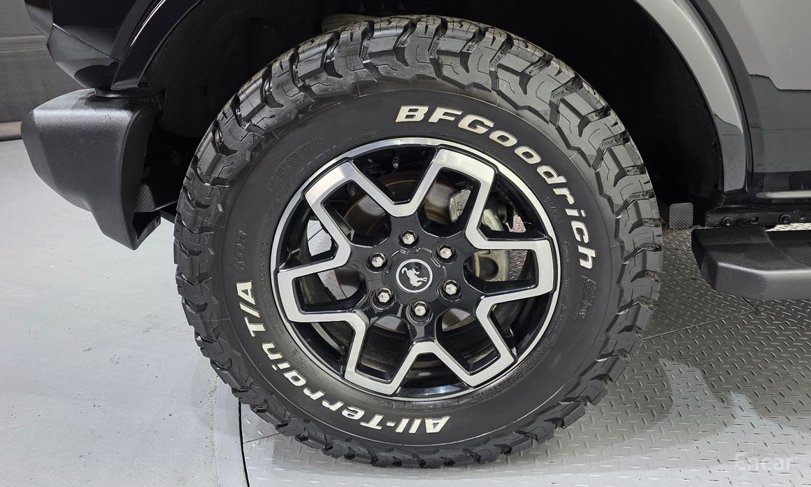2022 Ford Bronco VI 2.7 Outer Banks с пробегом 71 882 км