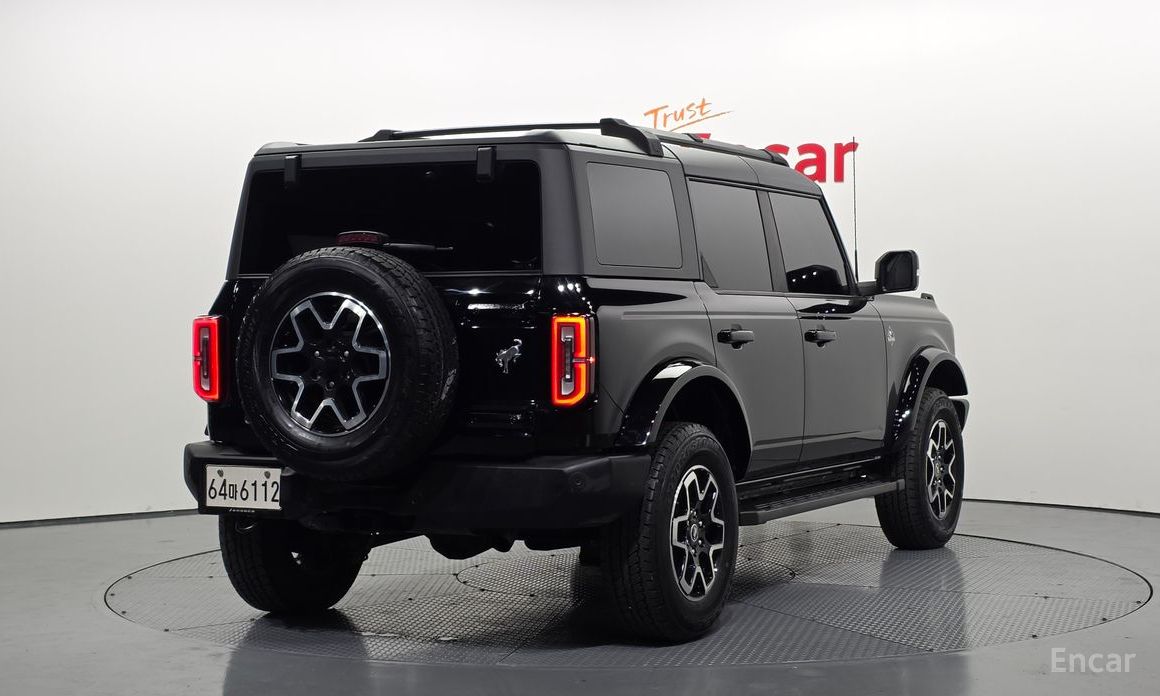 2022 Ford Bronco VI 2.7 Outer Banks с пробегом 34 830 км
