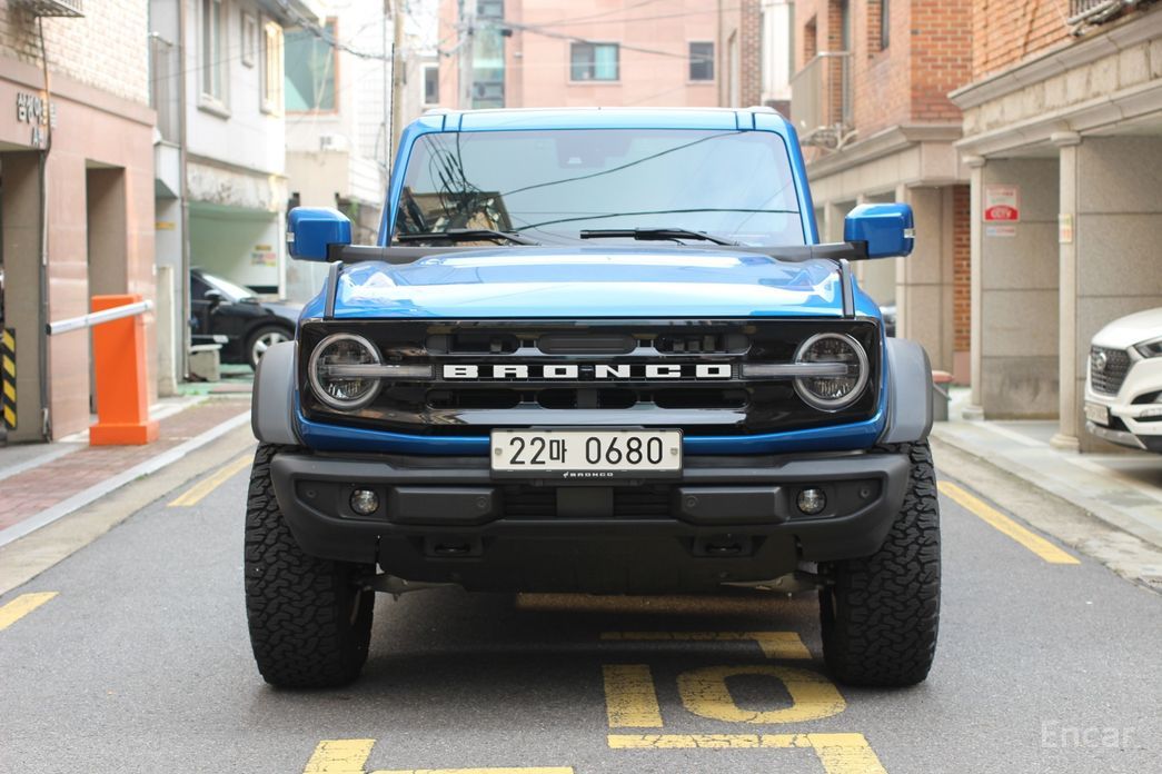 2023 Ford Bronco VI 2.7 Outer Banks с пробегом 3 800 км