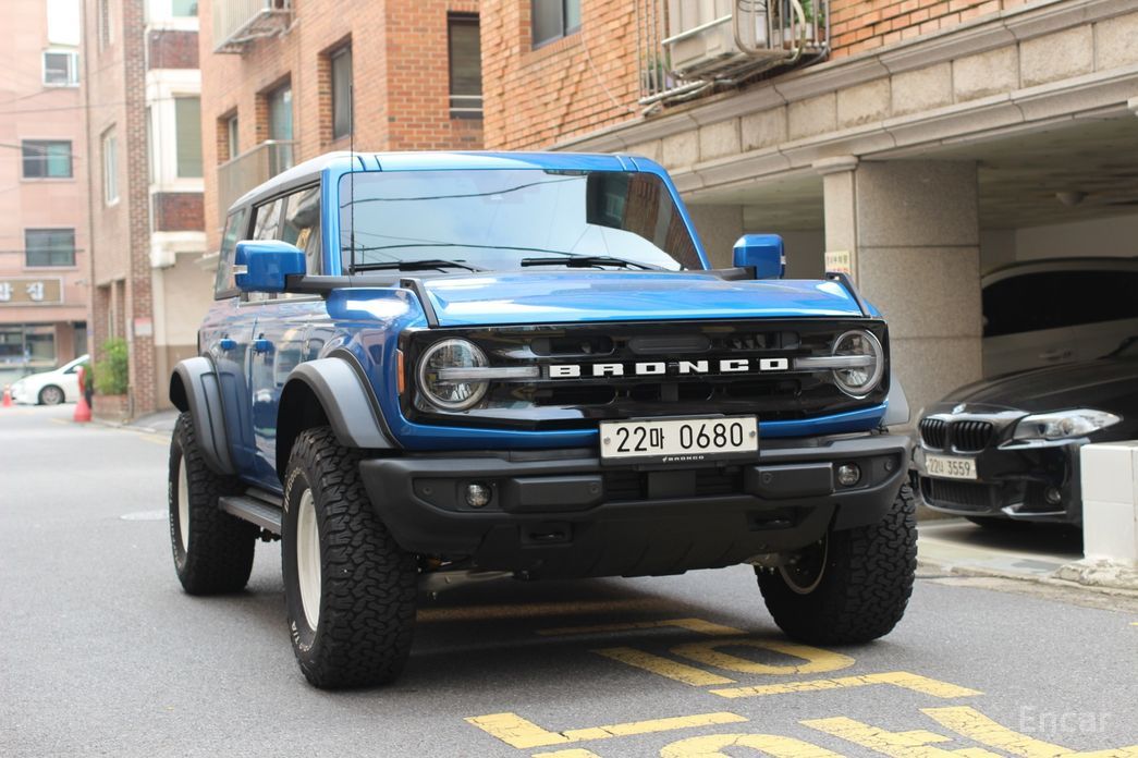 2023 Ford Bronco VI 2.7 Outer Banks с пробегом 3 800 км