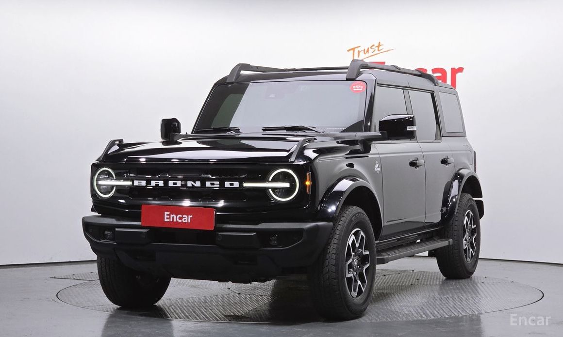 2022 Ford Bronco VI 2.7 Outer Banks с пробегом 31 433 км
