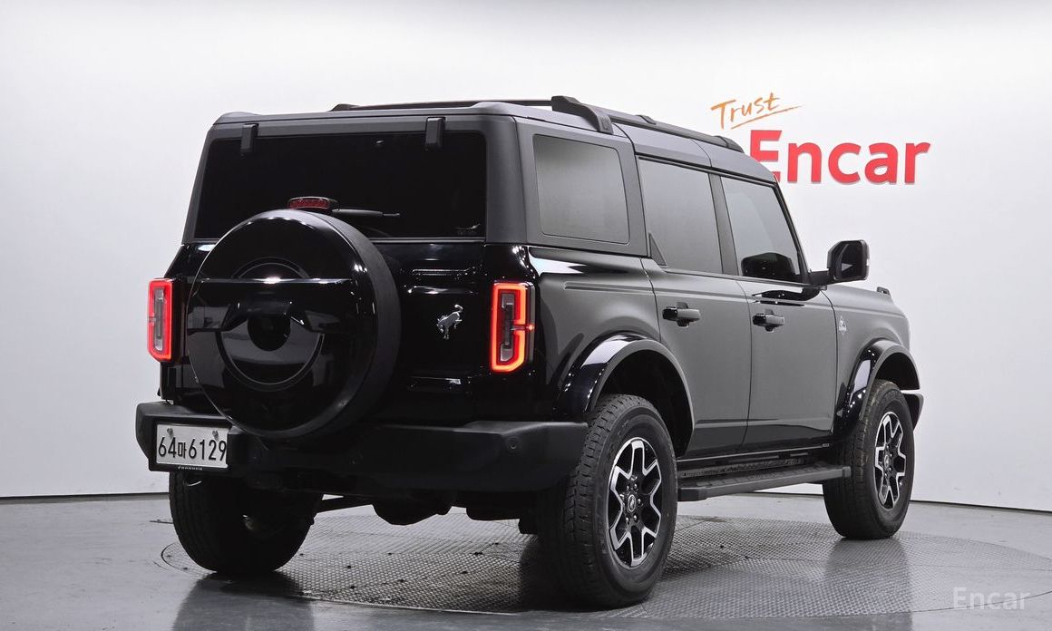 2022 Ford Bronco VI 2.7 Outer Banks с пробегом 31 433 км